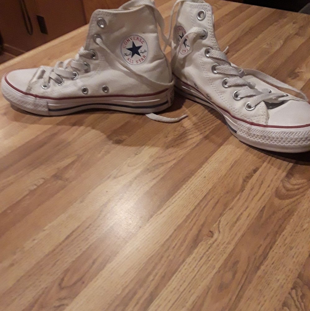 Size 5 woman's, 3 men's unisex high top chucks